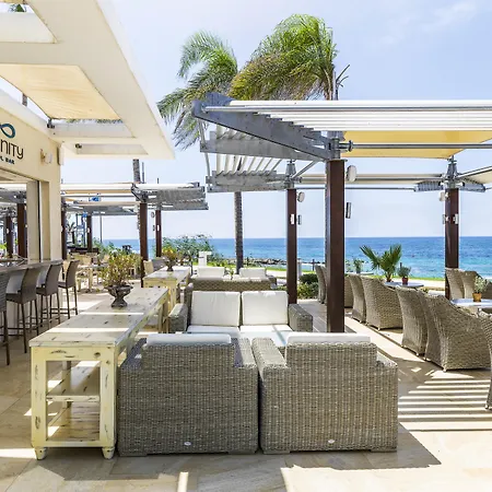 Alexander The Great Hotel