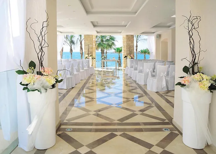 Alexander The Great Hotel 4*