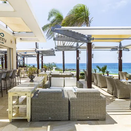 Alexander The Great Hotel