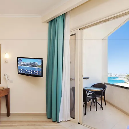 Alexander The Great Hotel