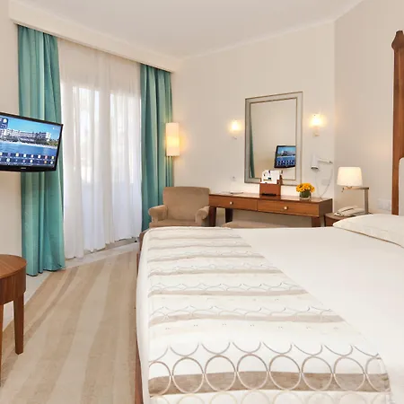 Hotel Alexander The Great 4*