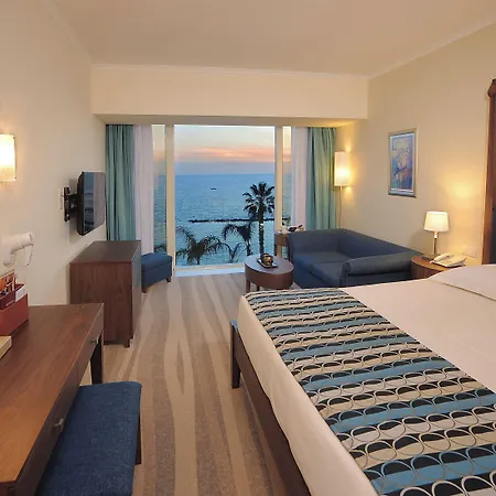 Alexander The Great Hotel