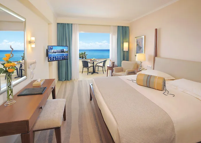 Alexander The Great 4*