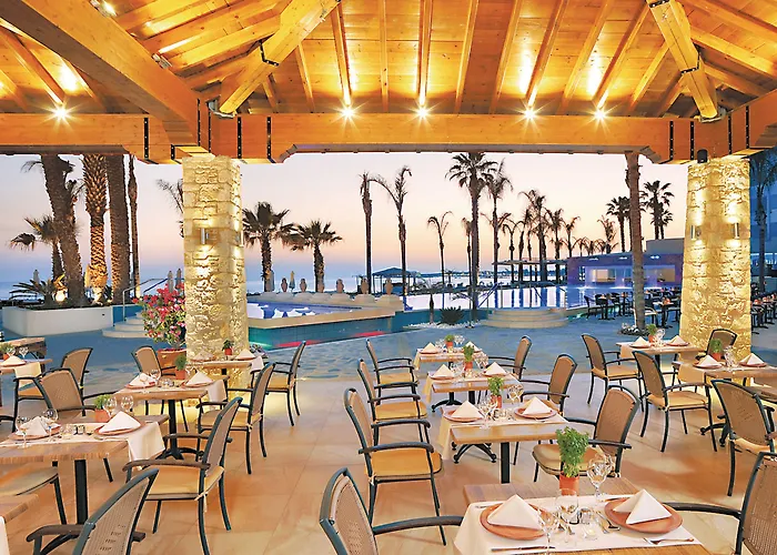 Alexander The Great Hotel 4*