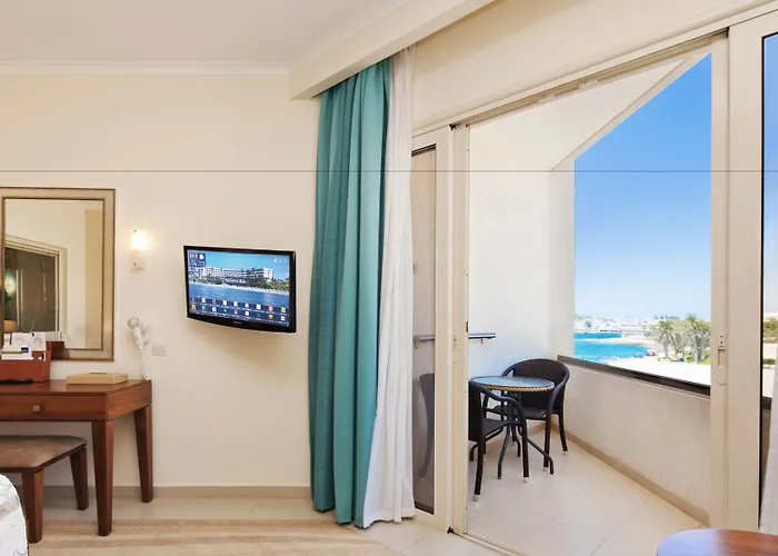 Alexander The Great Otel