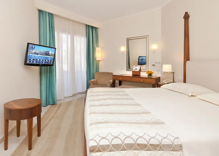 Otel Alexander The Great 4*