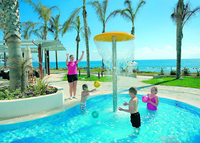 Otel Alexander The Great Pafos