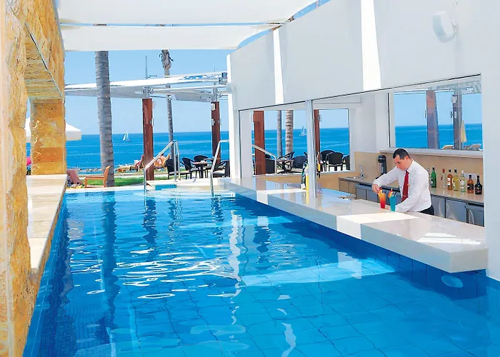 Alexander The Great Otel 4*